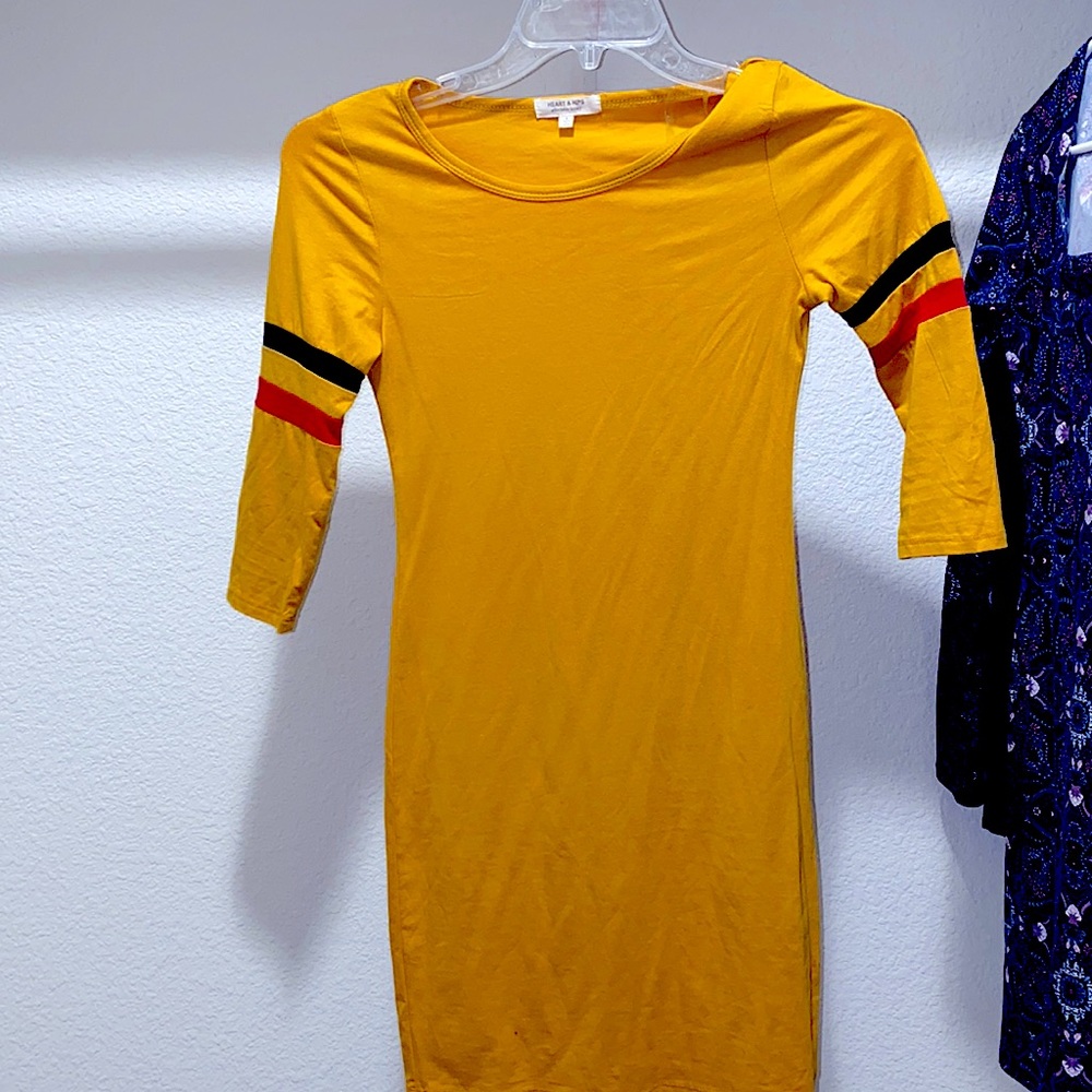 Teen slim fit yellow dress⭐️